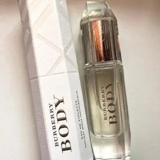 Burberry Body parfüm - Új (eredeti) 🌸🎀